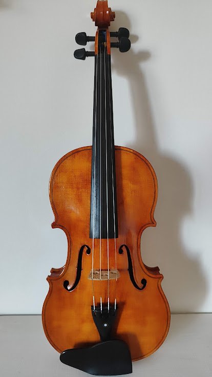 Violín de estudio 4/4 Arte de Luthier con maderas de arce y abeto