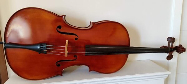 Violonchelo 4/4 de ocasión restaurado en Arte de Luthier - Vista frontal